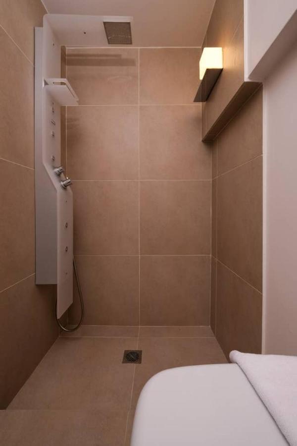 아테네 Urban Luxury Homm Apt. In Deinokratous Str. 아파트 외부 사진